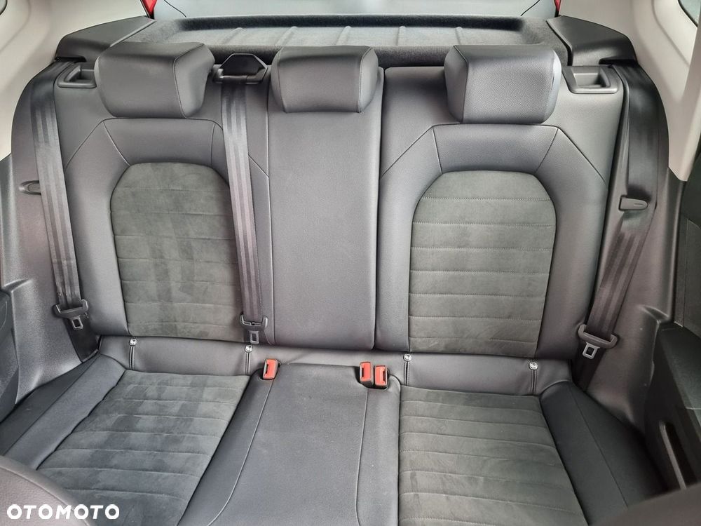 Seat Arona - 12