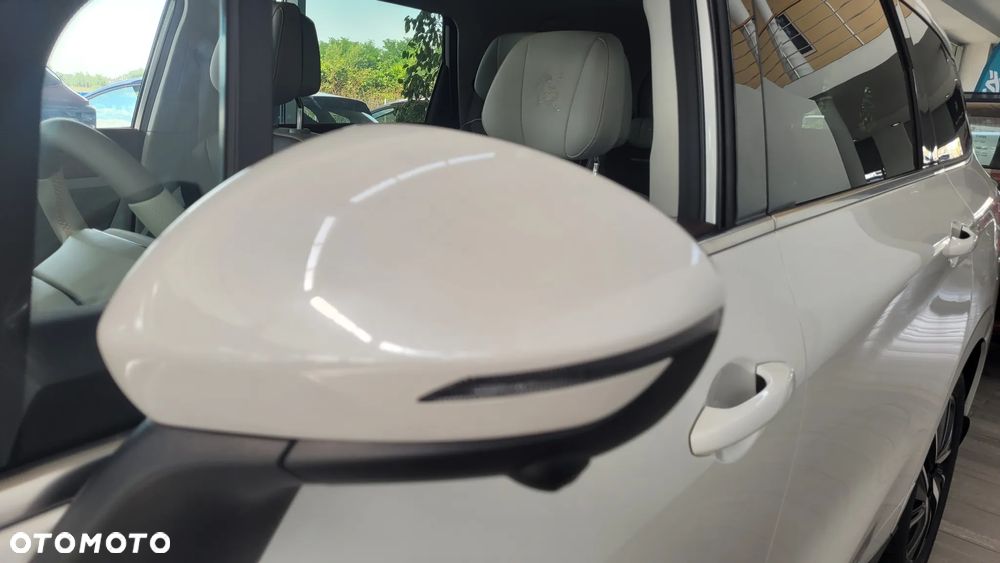 Forthing U Tour 1.5 DVVT GDI DCT - 11