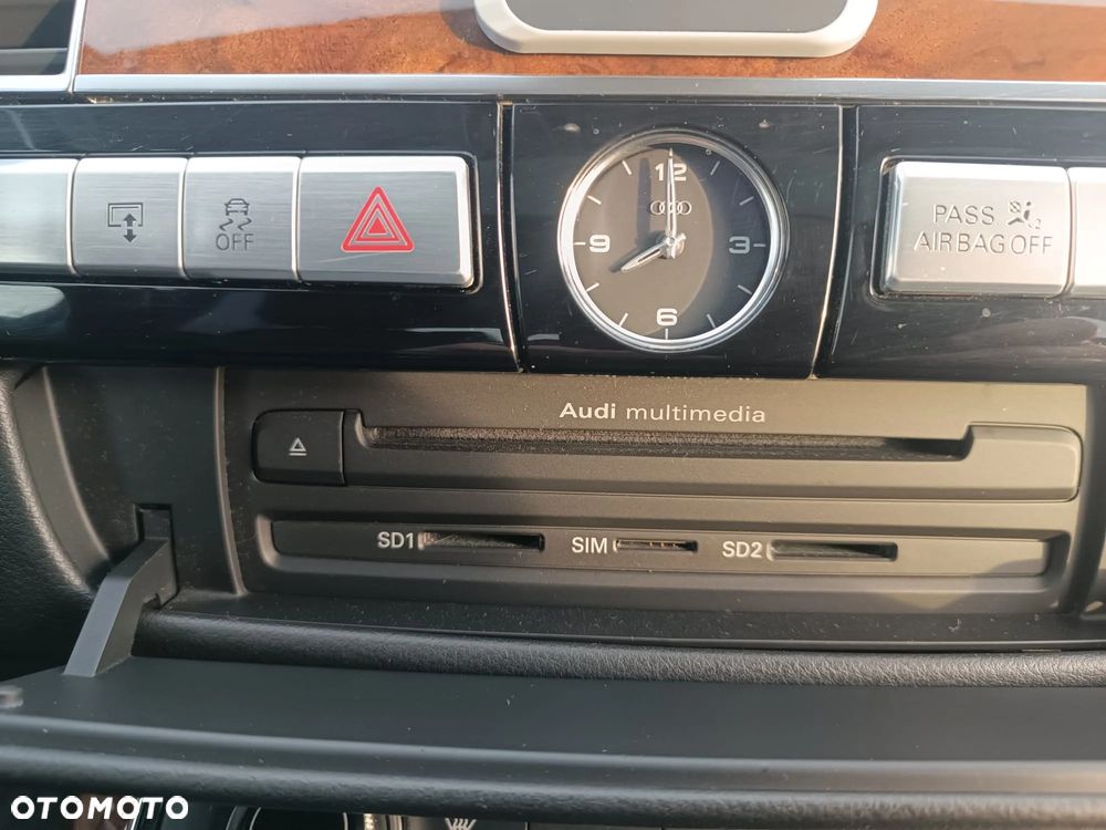 Audi A8 4.2 FSI L Quattro - 32