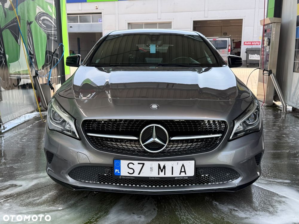 Mercedes-Benz CLA - 1