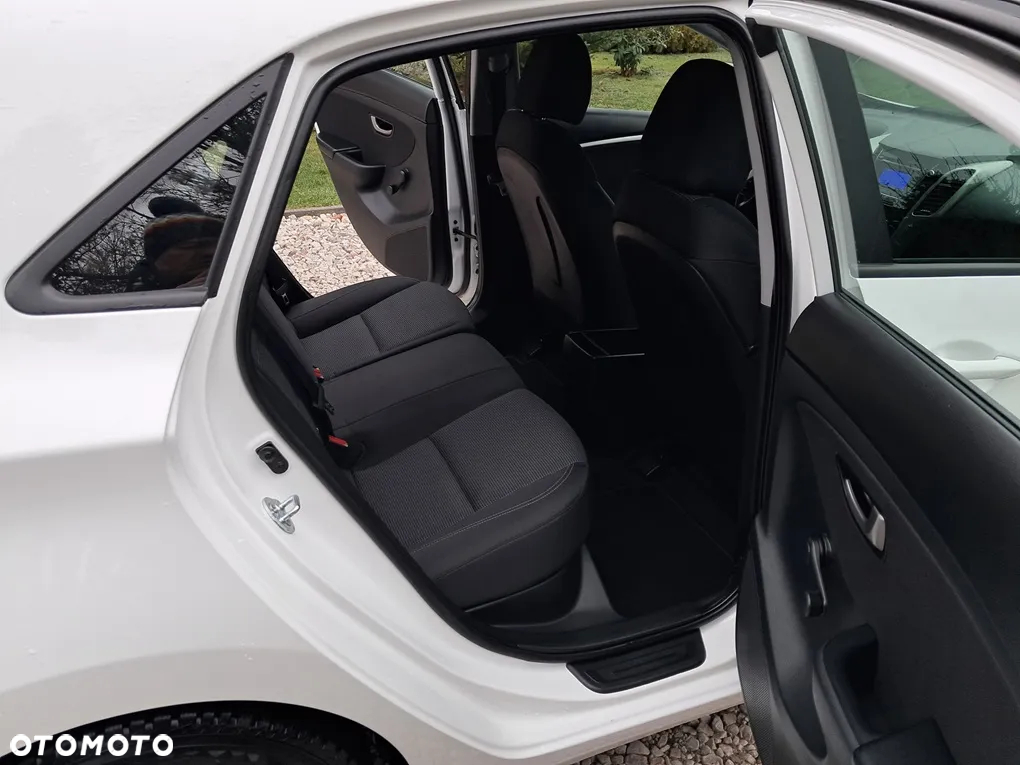 Hyundai i30 1.4 Passion - 15