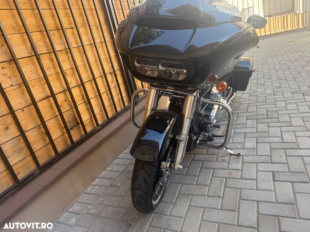 Harley-Davidson CVO Road Glide Limited - 1