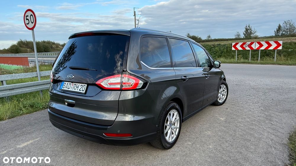 Ford Galaxy 2.0 EcoBlue Twin-Turbo Titanium - 17