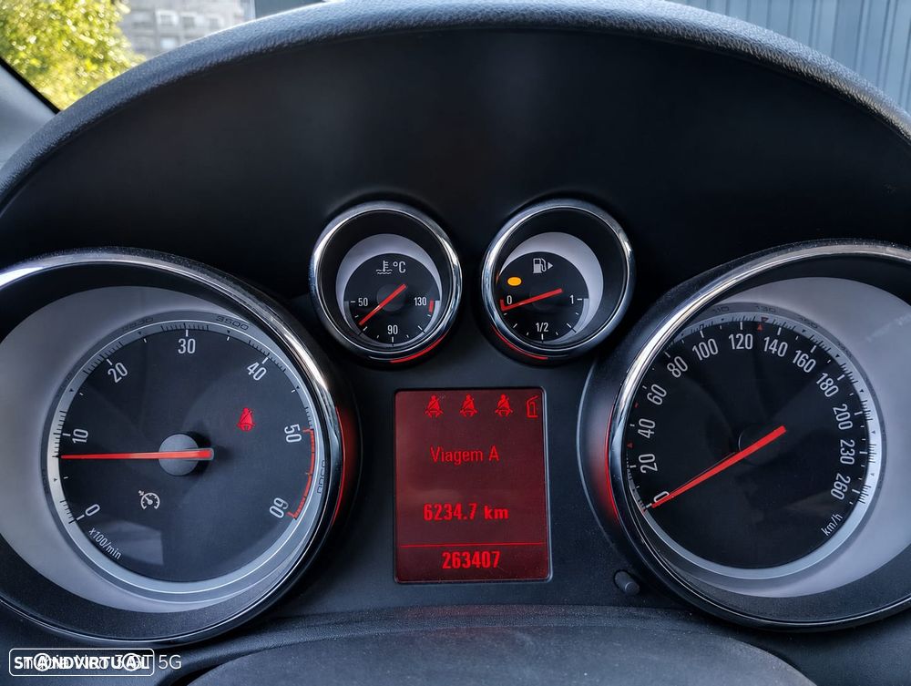 Opel Astra 1.7 CDTi Cosmo - 8