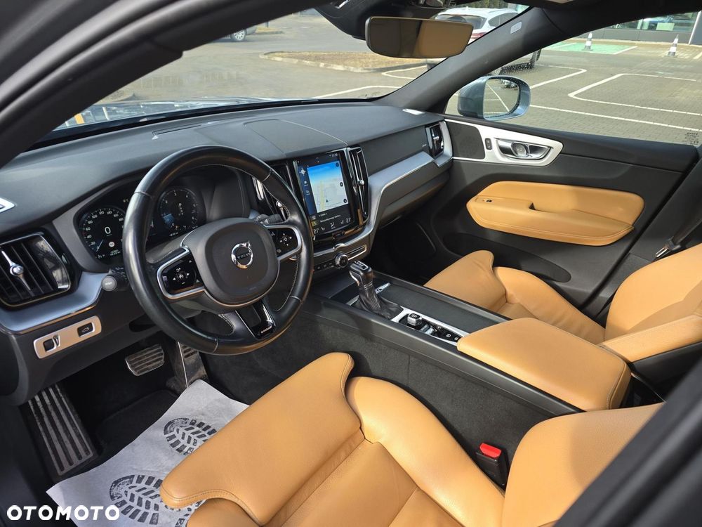 Volvo XC 60 D4 Inscription - 21