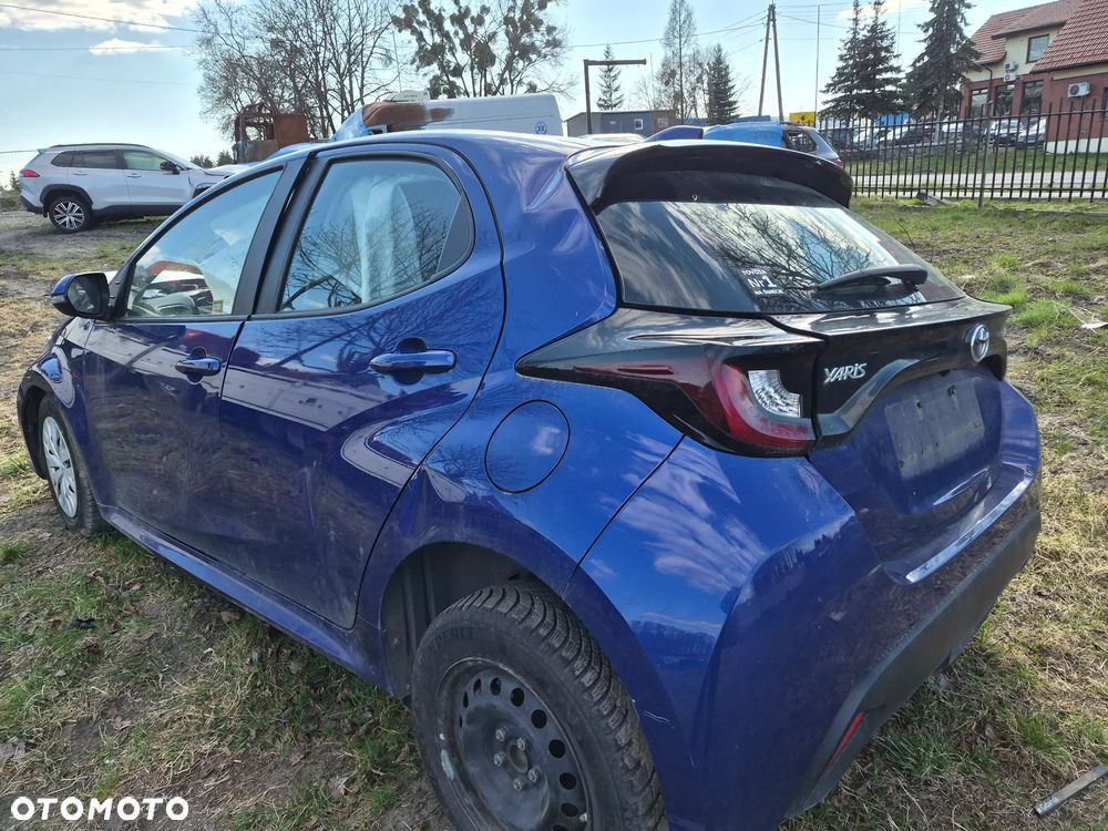 Toyota Yaris Hybrid 1.5 Executive - 3