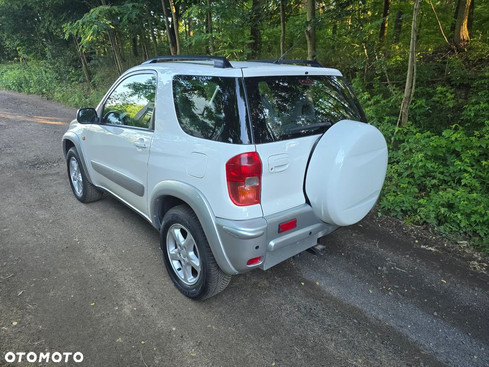 Toyota RAV4 2.0 VVT-i Sol - 5