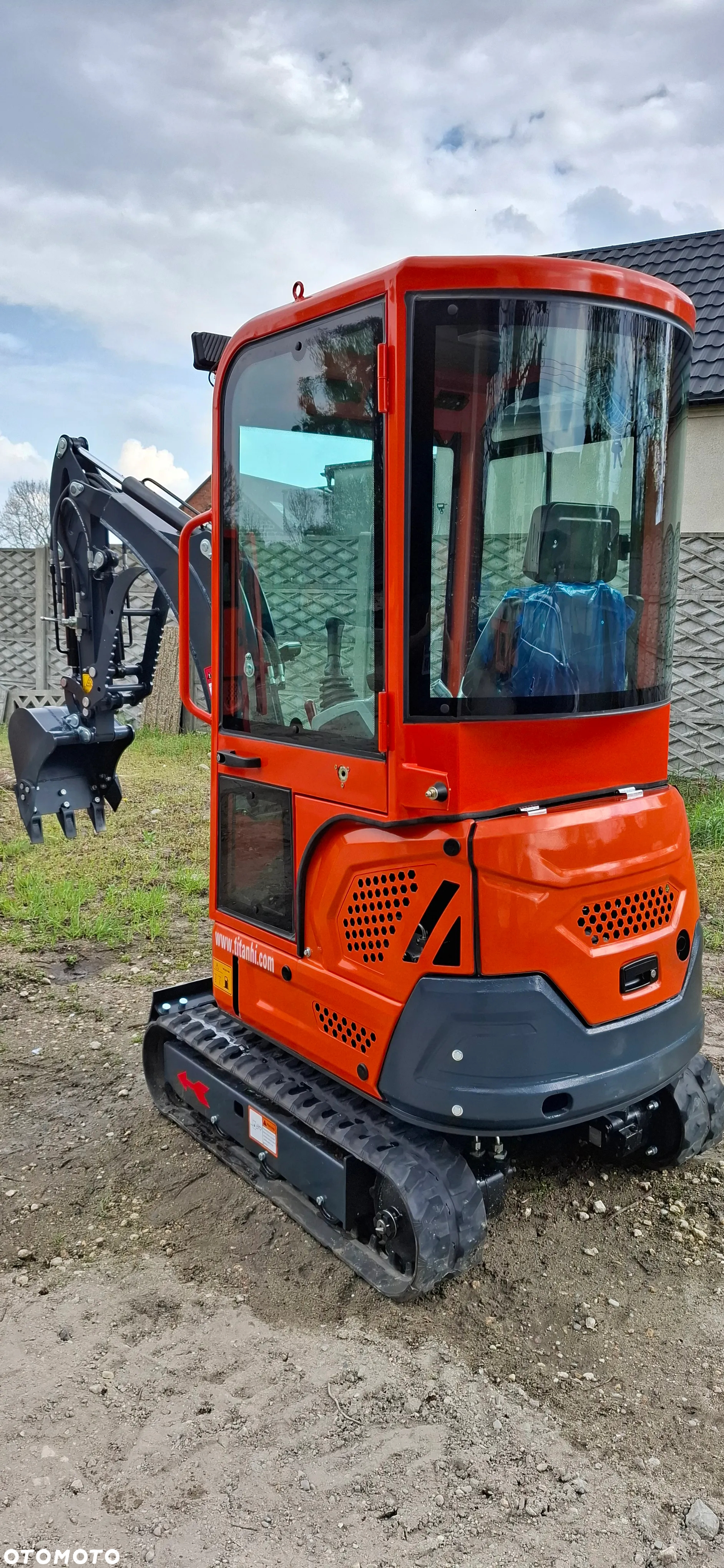 Inny Titan TL18E - 3
