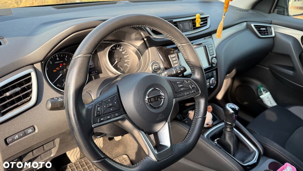 Nissan Qashqai 1.3 DIG-T N-Connecta - 5