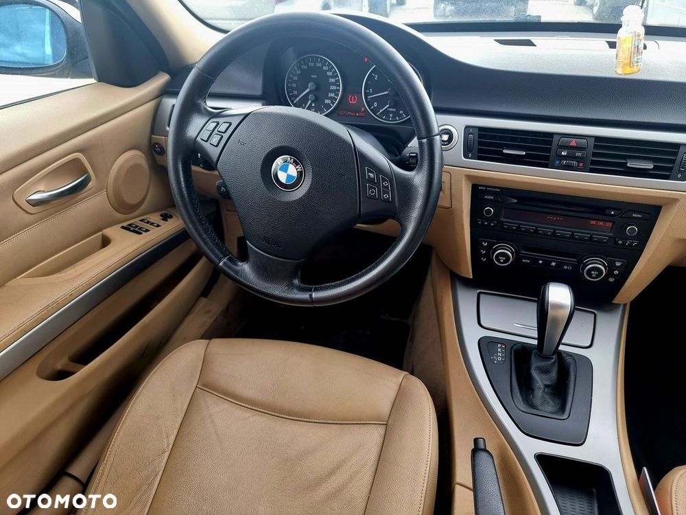 BMW Seria 3 - 14