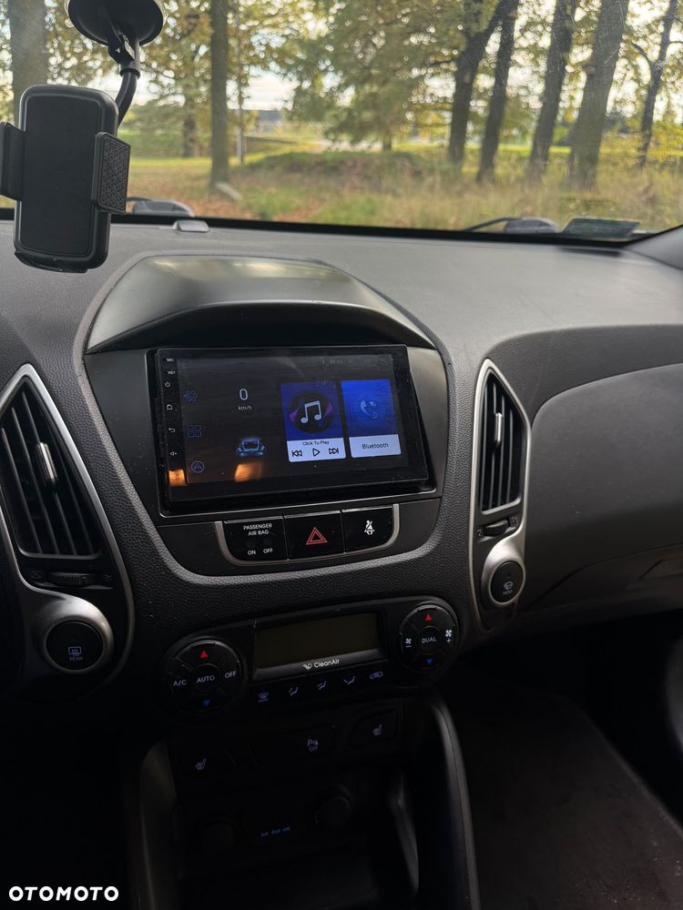 Hyundai ix35 - 12