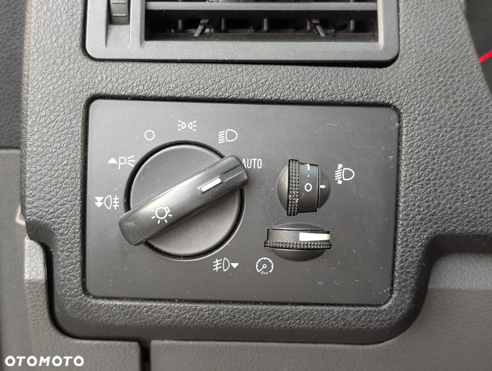 Ford C-MAX 1.6 TDCi DPF Style+ - 10