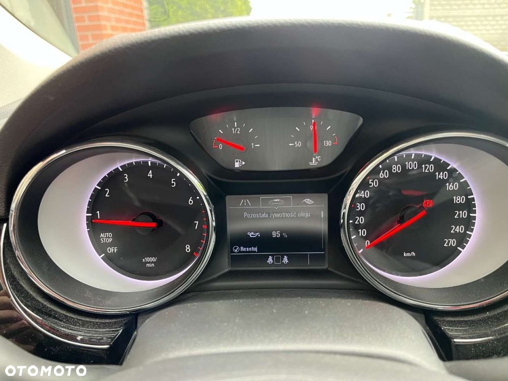 Opel Astra 1.2 T Ultimate S&S - 10