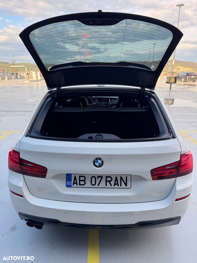 BMW Seria 5 520d AT - 9