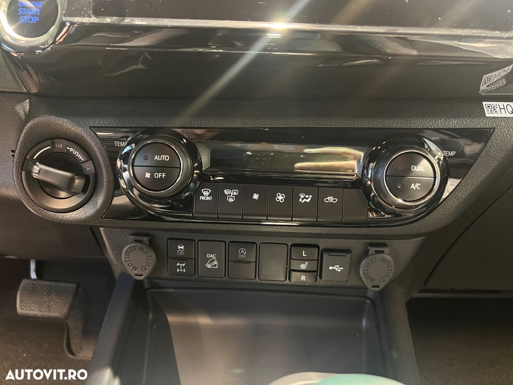 Toyota Hilux 2.8D 204CP 4x4 Double Cab AT MHEV Invincible - 12