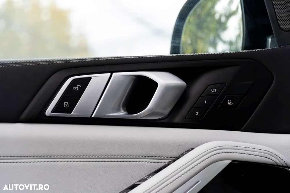 BMW X5 xDrive30d - 17