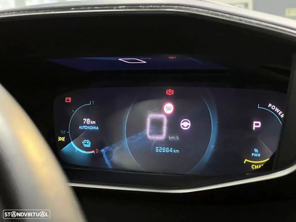Peugeot e-2008 50 kWh Allure - 34