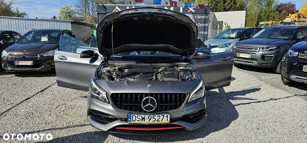 Mercedes-Benz CLA - 32