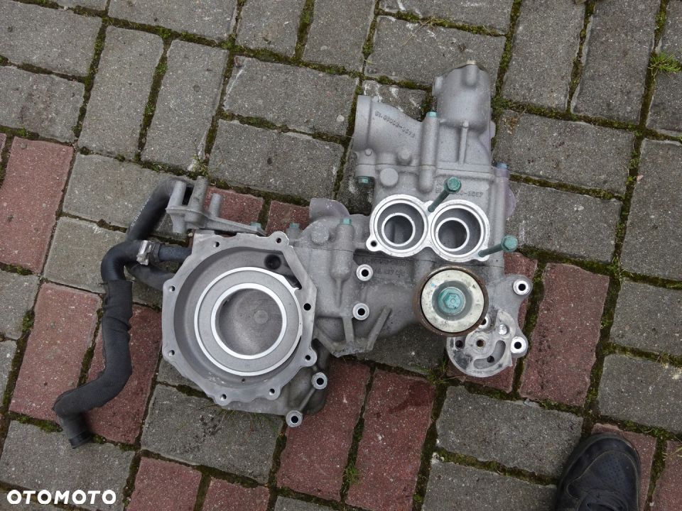 Obudowa Pompy Wody MAN TGX E6 - 5