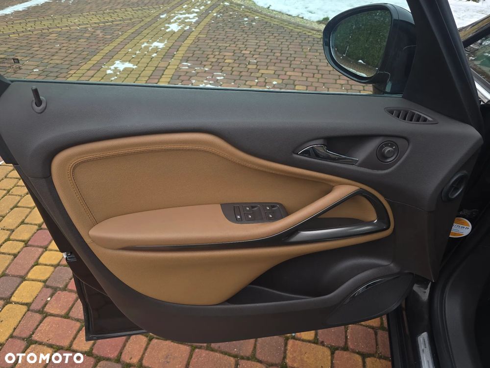 Opel Zafira 1.4 T Cosmo EcoFLEX S&S - 30