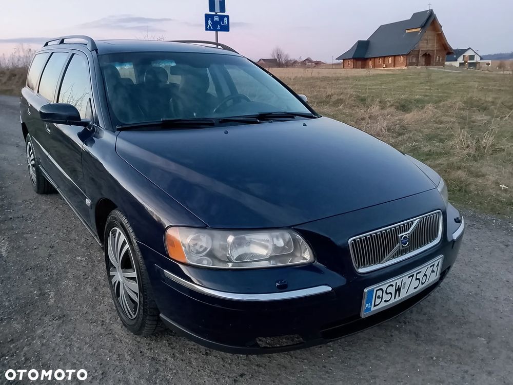 Volvo V70 D5 AWD Premium - 17