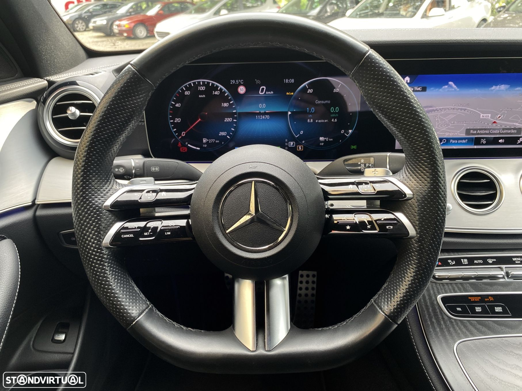 Mercedes-Benz E 300 de AMG Line - 16