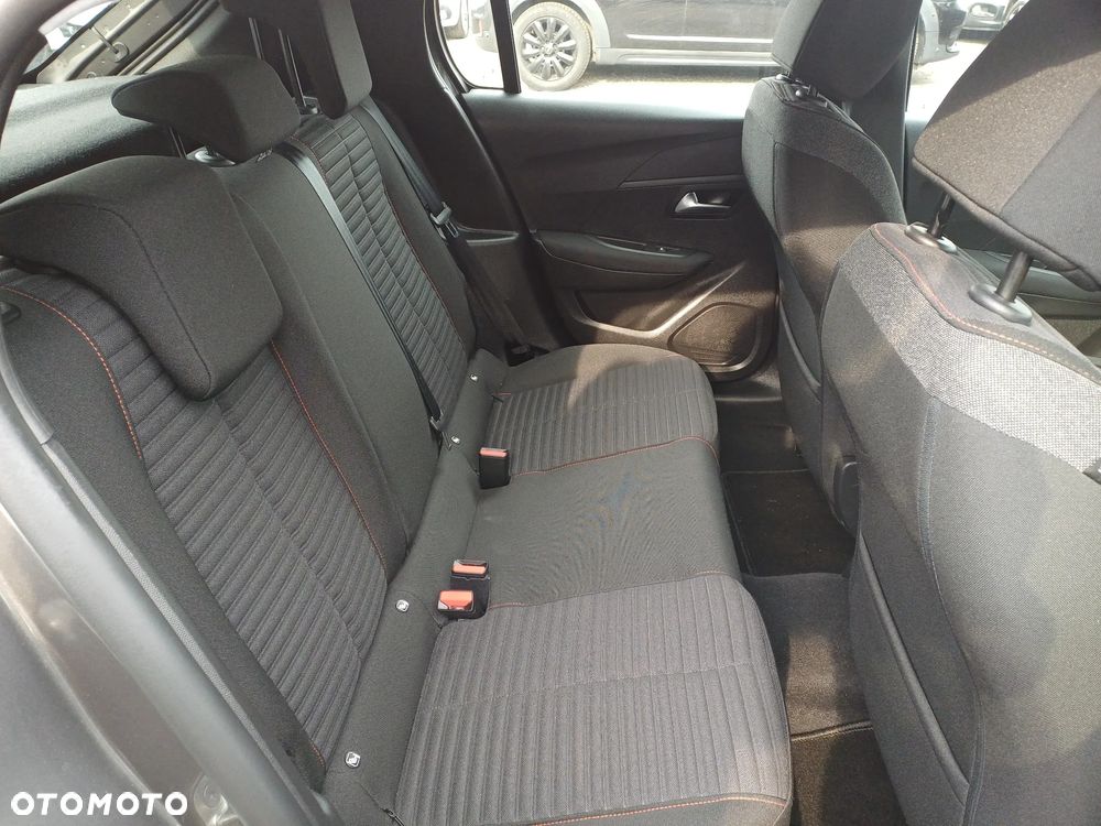 Peugeot 208 PureTech 100 Allure - 13