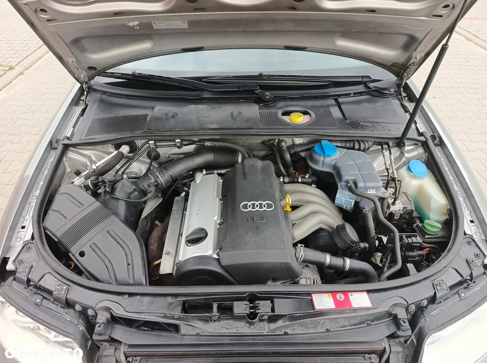 Audi A4 Limousine - 31