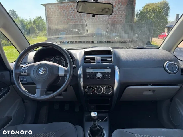 Suzuki SX4 1.9 DDiS 4WD GS / Premium - 9