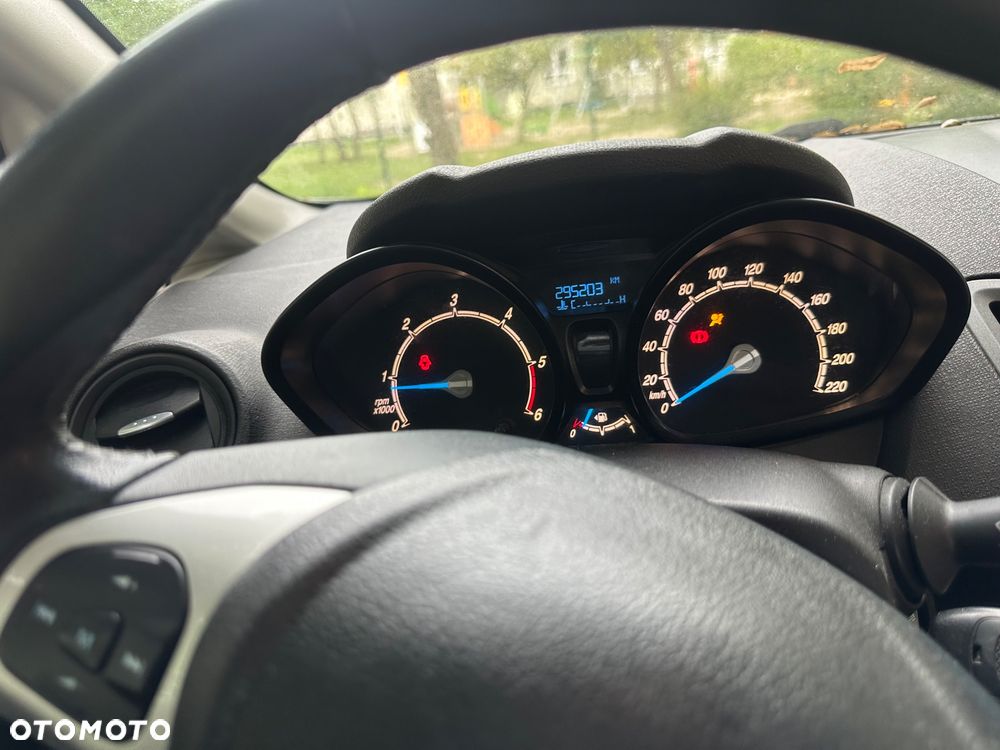 Ford Fiesta 1.5 TDCi Trend - 10