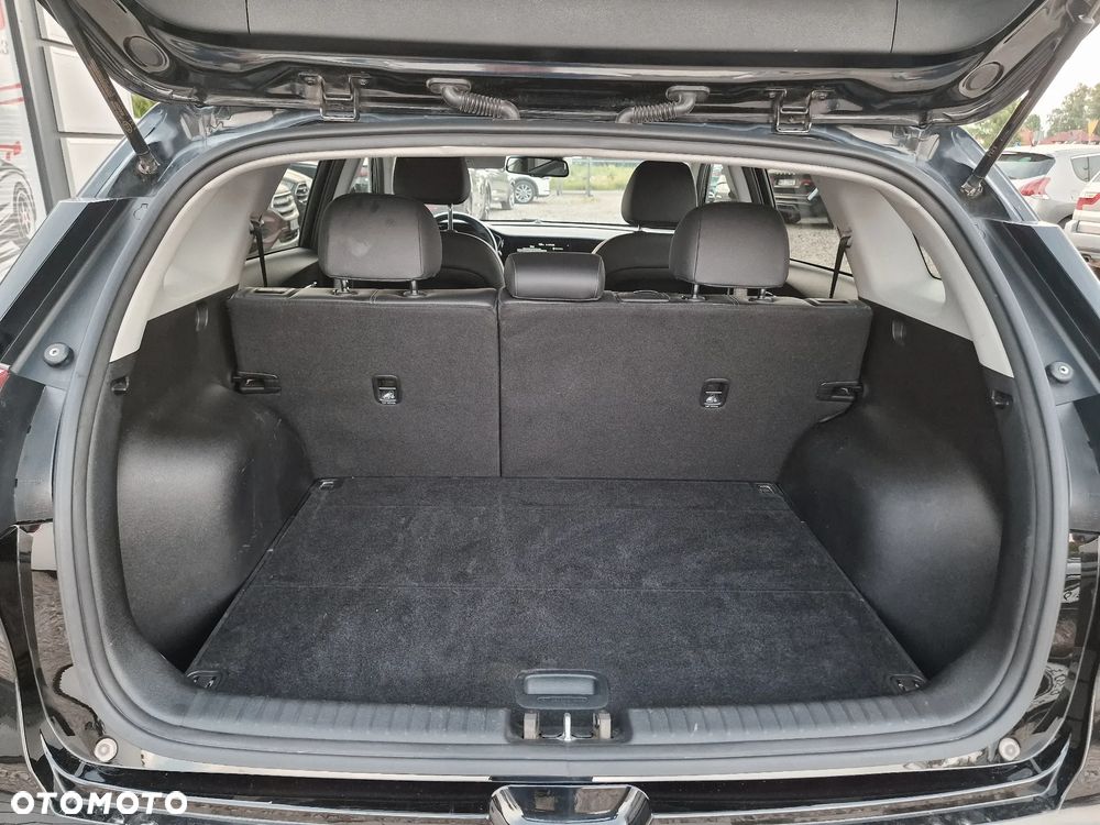 Kia Niro 1.6 GDI Hybrid L Business Line - 32