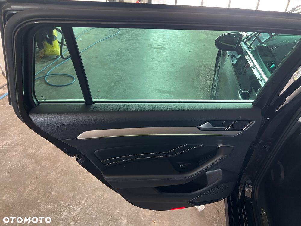 Volkswagen Passat 2.0 TDI EVO Business - 20