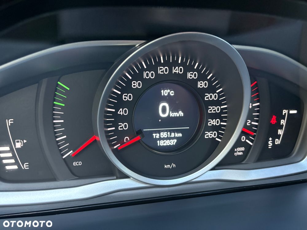 Volvo V60 ver-d3-geartronic - 18