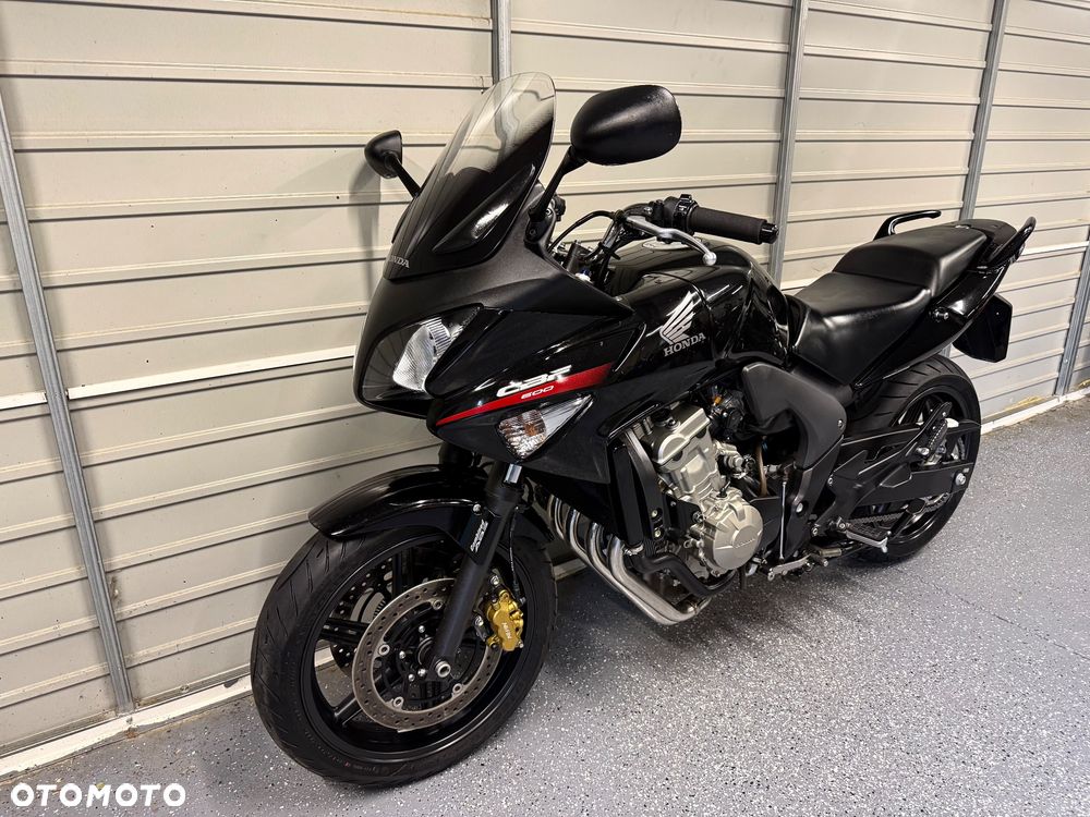 Honda CBF - 13