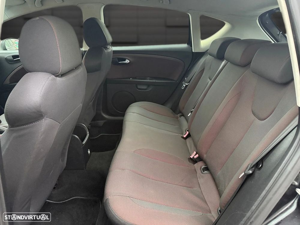 SEAT Leon 2.0 TDI Sport Up DPF - 10