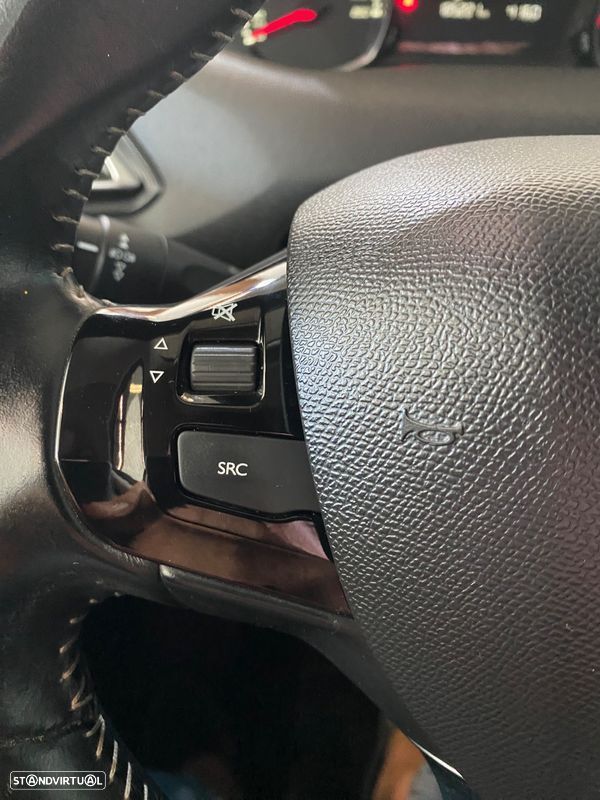 Peugeot 308 SW 1.5 BlueHDi Style - 11