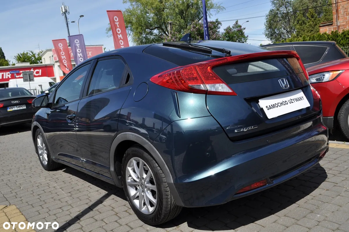 Honda Civic 1.8 Comfort - 11