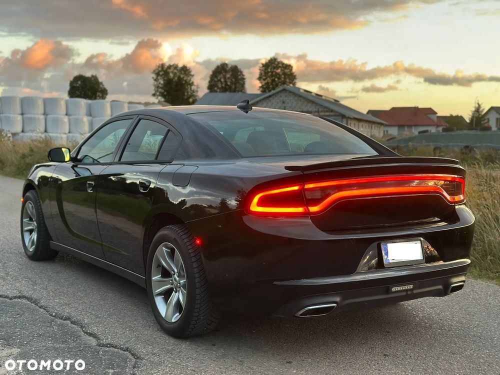 Dodge Charger 3.6 GT - 4
