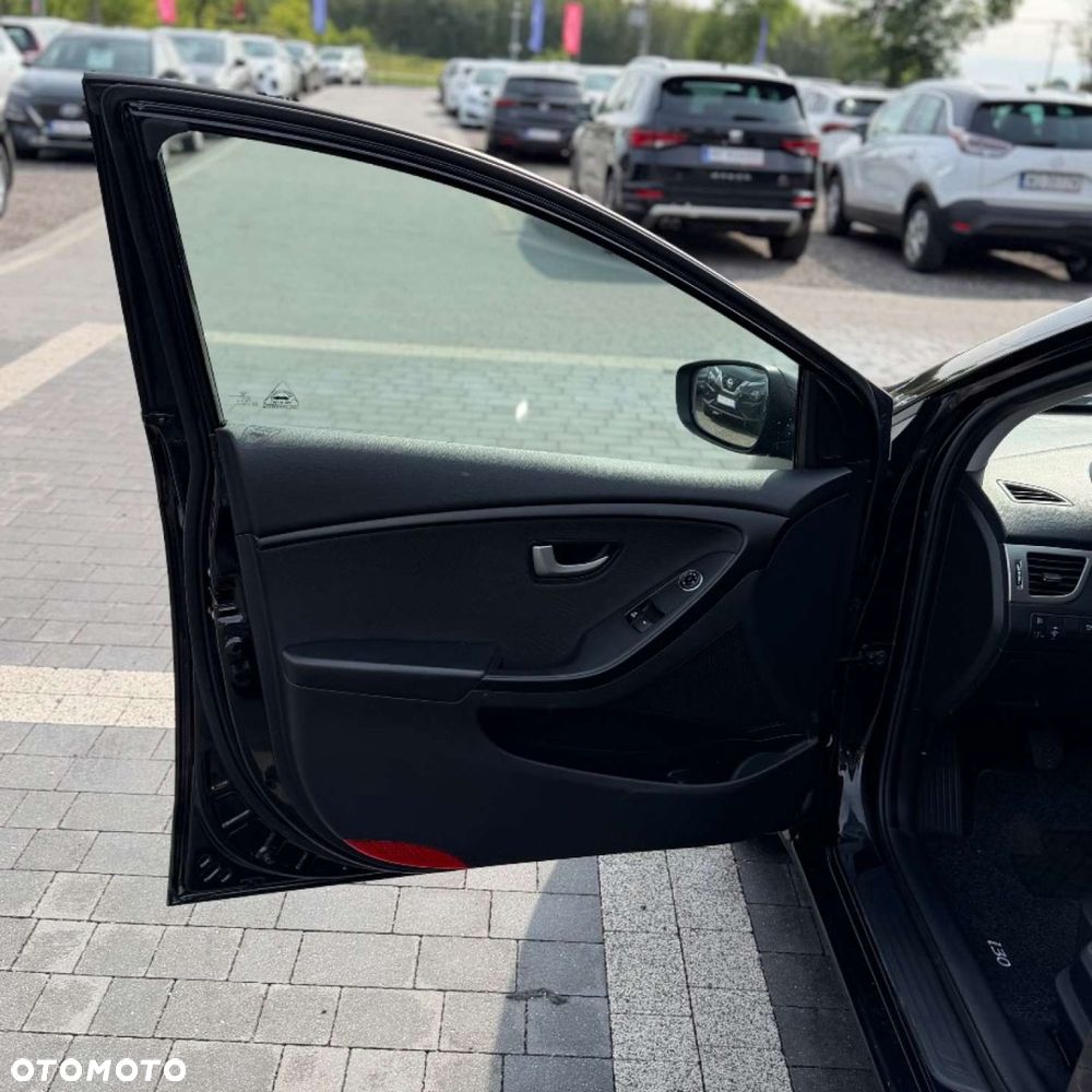Hyundai i30 - 11