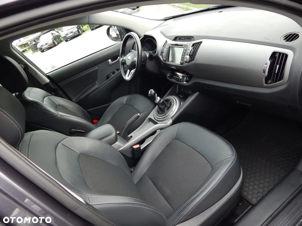 Kia Sportage 2.0 CRDI 2WD Vision - 10