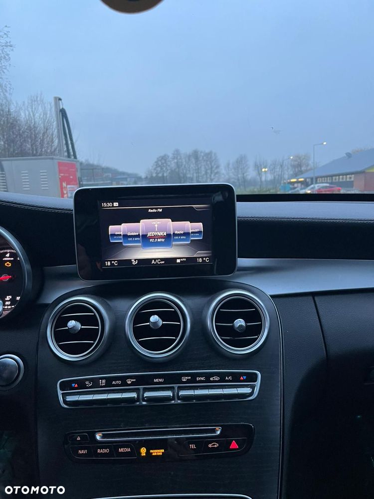 Mercedes-Benz Klasa C 200 - 6
