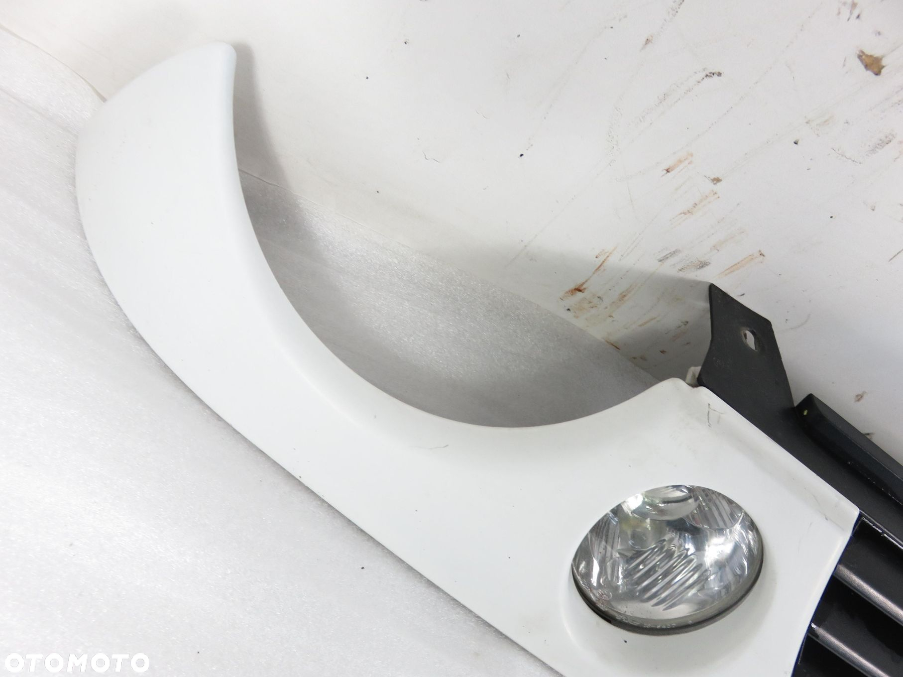 ATRAPA GRILL VW LUPO 6X0853661B - 9