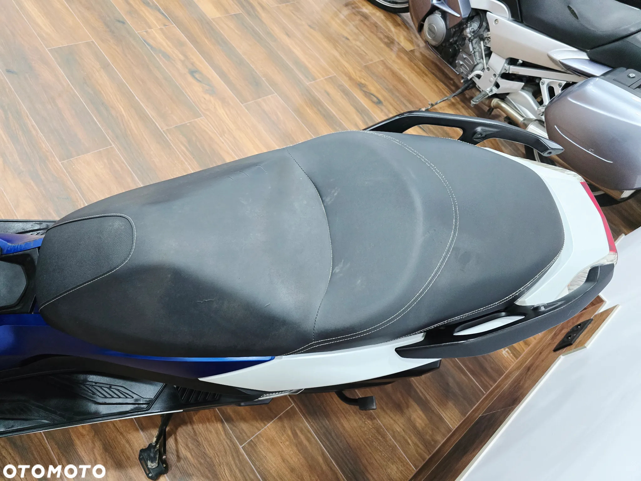 Honda NSS - 22
