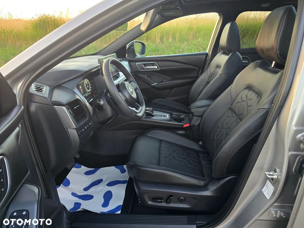 Nissan Qashqai 1.3 DIG-T MHEV Xtronic Tekna - 10