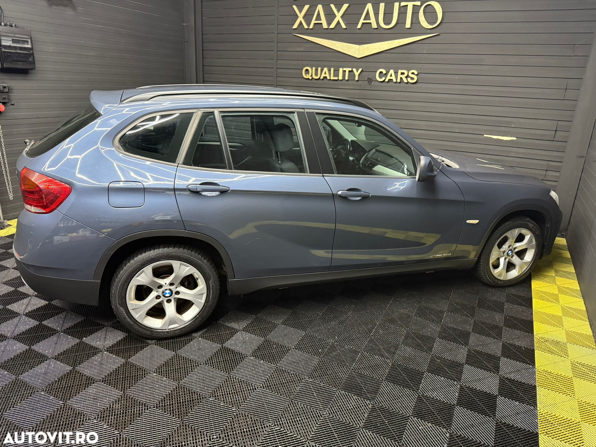 BMW X1 xDrive18d xLine - 11
