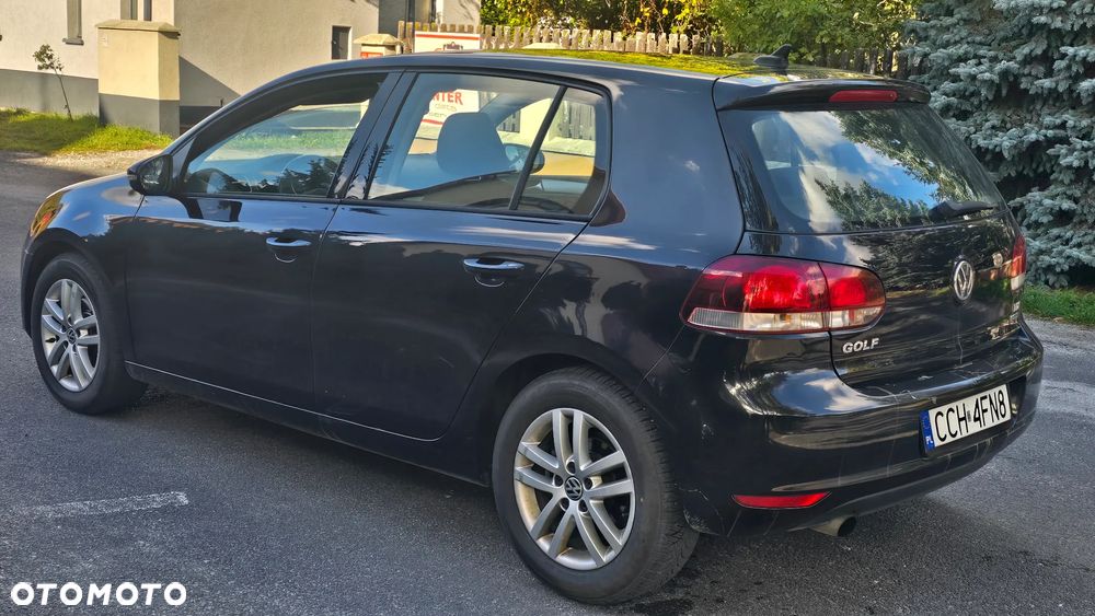 Volkswagen Golf - 9