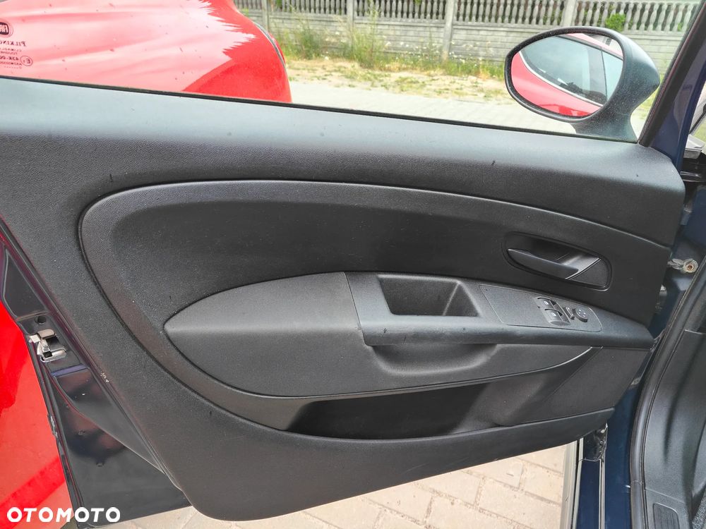 Fiat Grande Punto - 15