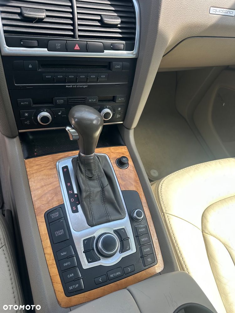 Audi Q7 3.0 TDI DPF Quattro Tiptronic - 13