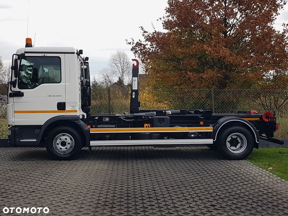 MAN TGL 12.220 HAKOWIEC 4x2 KLIMA HAKOWIEC DO KONTENERÓW - 14