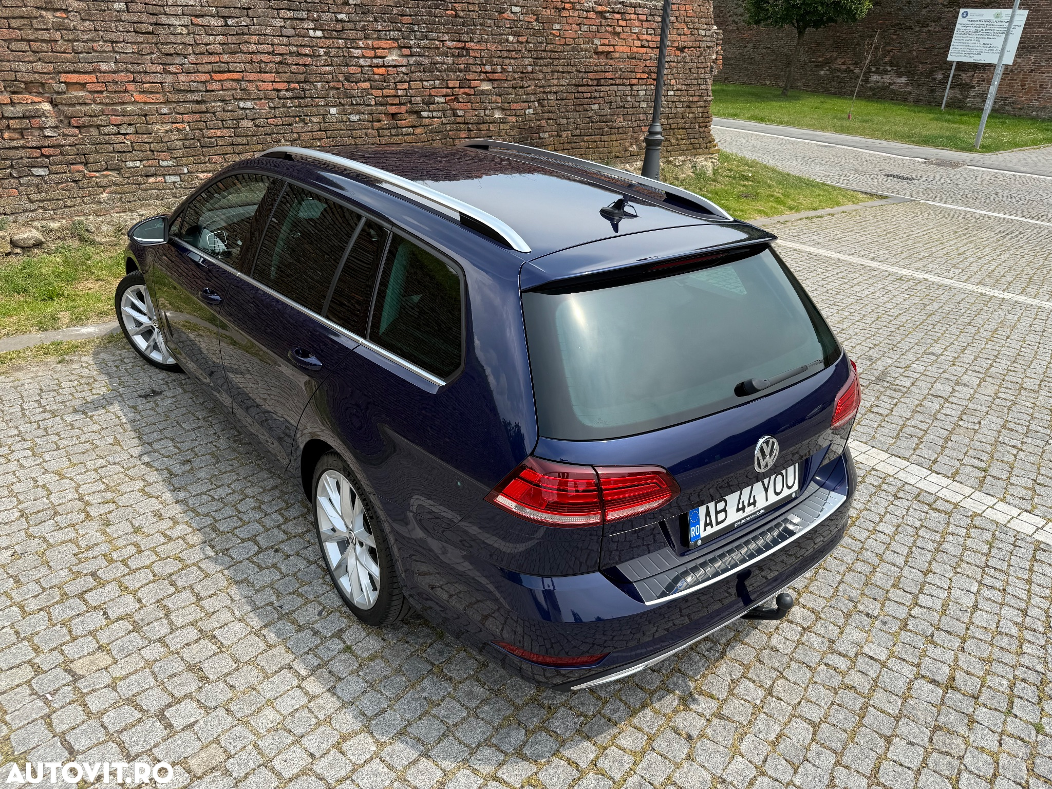 Volkswagen Golf 1.5 TSI ACT (BlueMotion Technology) DSG Highline - 6